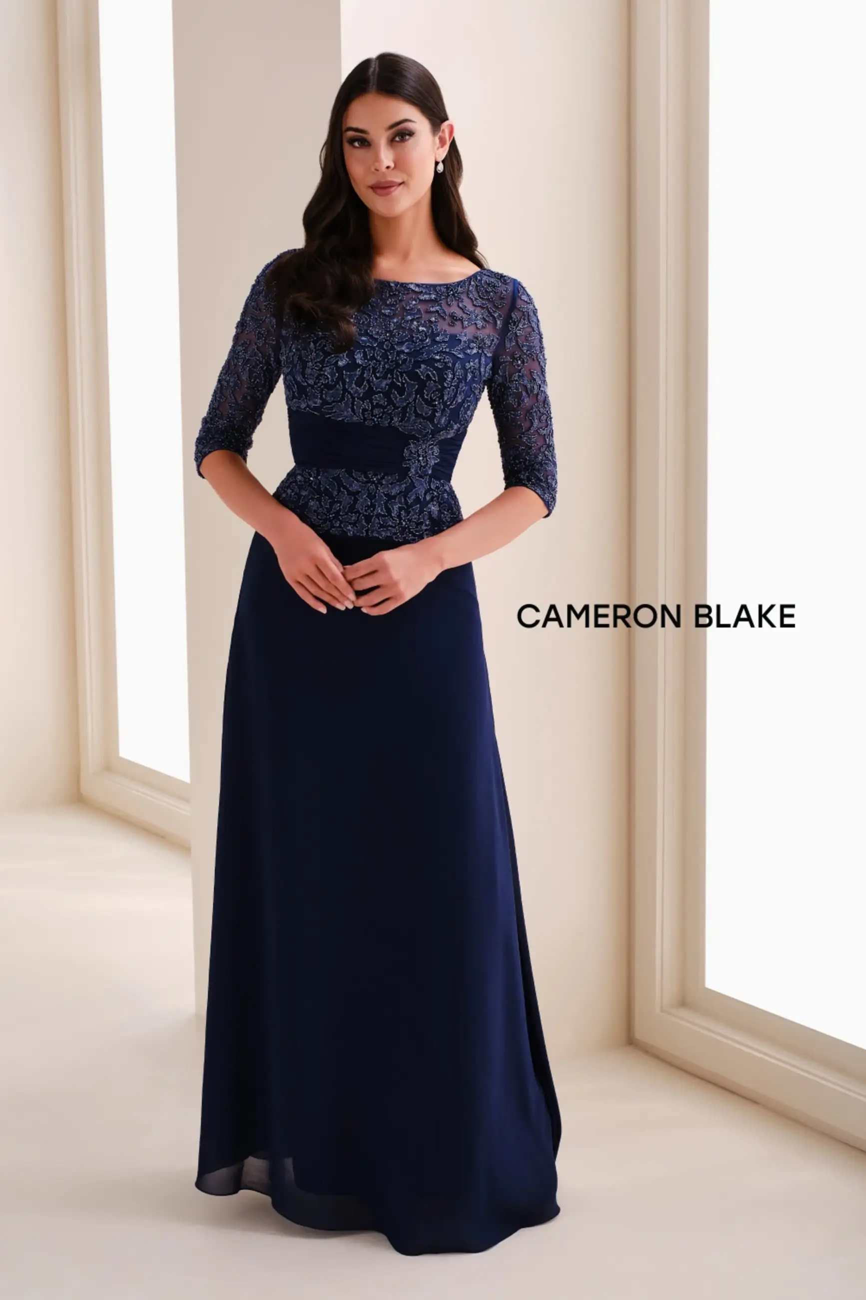 Navy Mother of the Bride Dresses: Timeless Elegance for Any Wedding Desktop Image