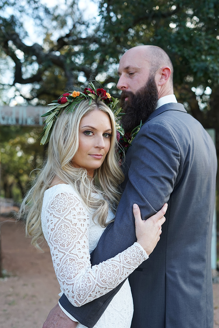 Fall Bride Is A Vision In Venise Lace, Modest Style TR11832