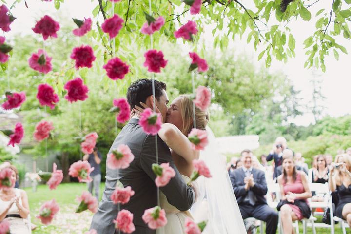 Gorgeous Garland Wedding Inspiration