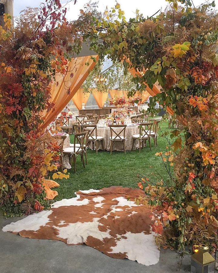 Sneak Peek Of Fabulous Fall Wedding Reception Tent