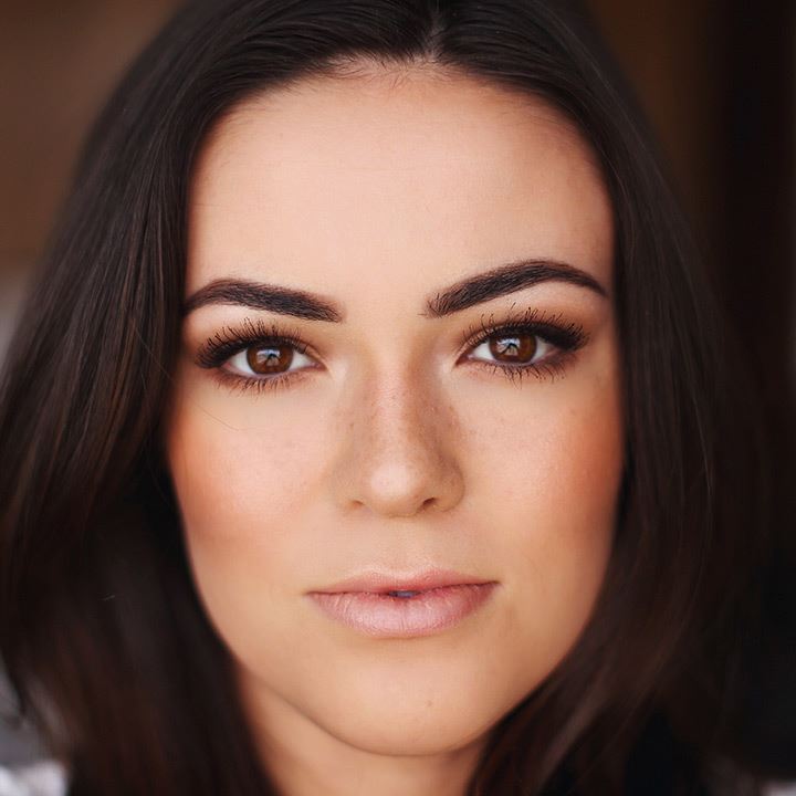 12 Gorgeous Makeup Looks From Marisa Rose