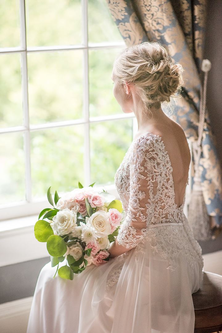 Beautiful Light-Filled September Wedding At The Duncan Estate