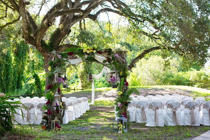 30 Gorgeous Ideas For Decorating With Lanterns At Weddings
