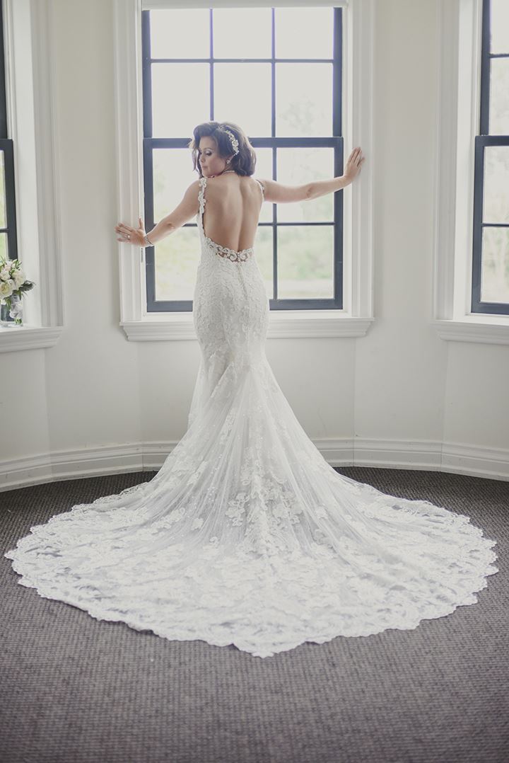 Glamorous Summer Bride In Martin Thornburg &quot;Sonata&quot;