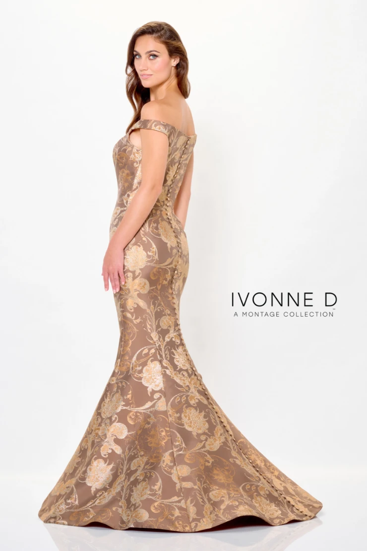 Ivonne D #ID6204