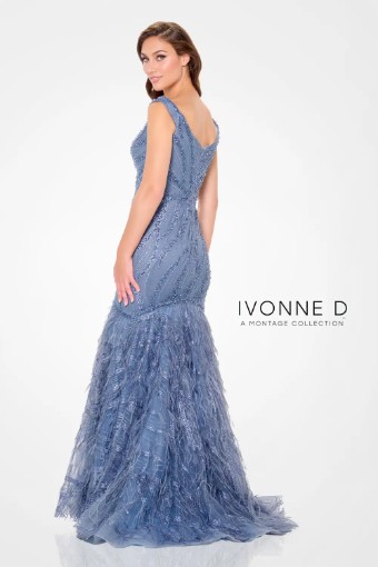 Ivonne D #ID6213 $1 WEDGEWOOD thumbnail