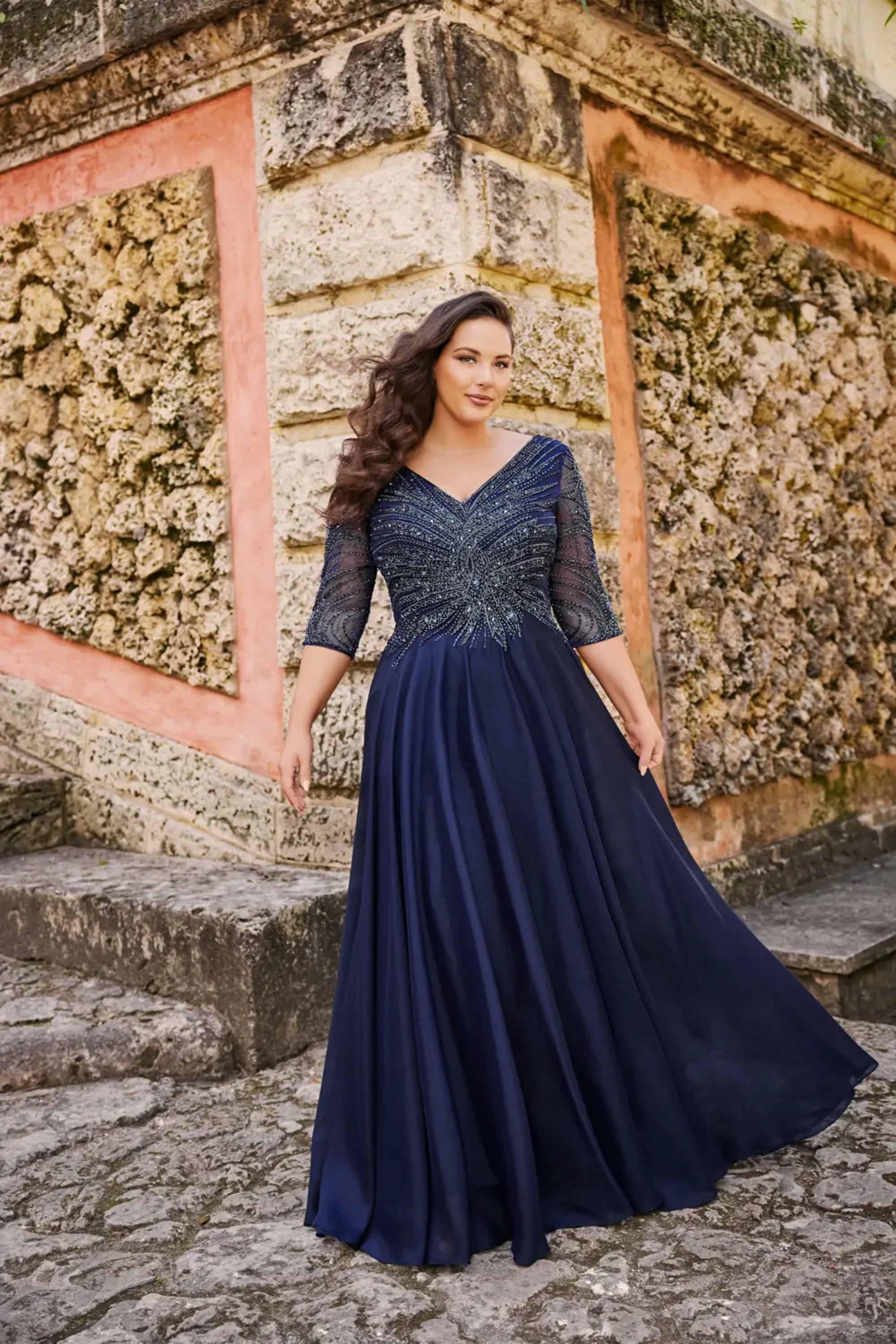 Montage dresses plus hotsell size