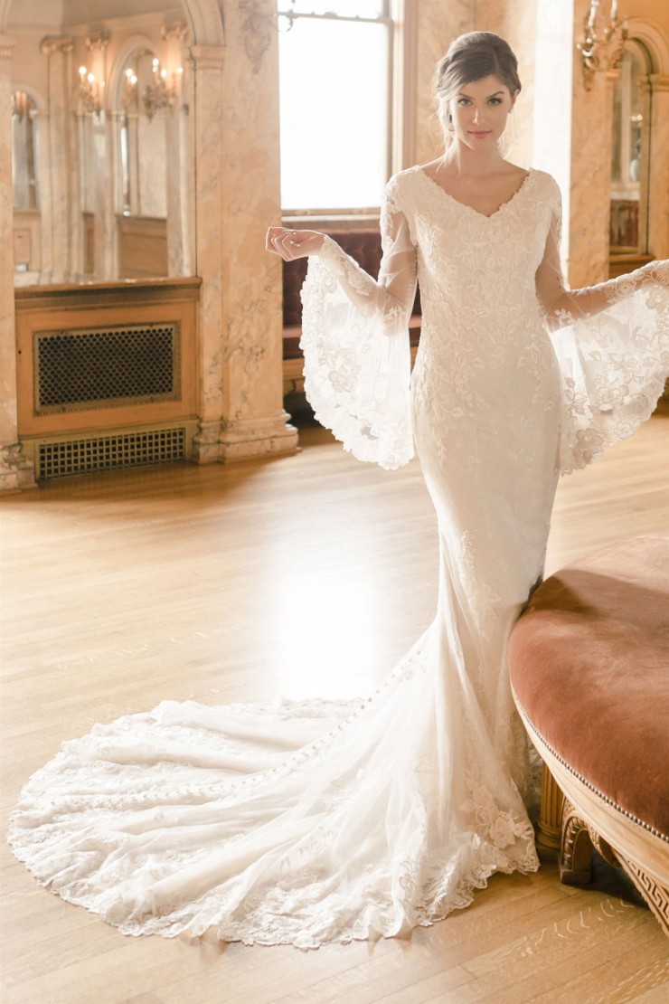 Modest by Mon Cheri #TR22056